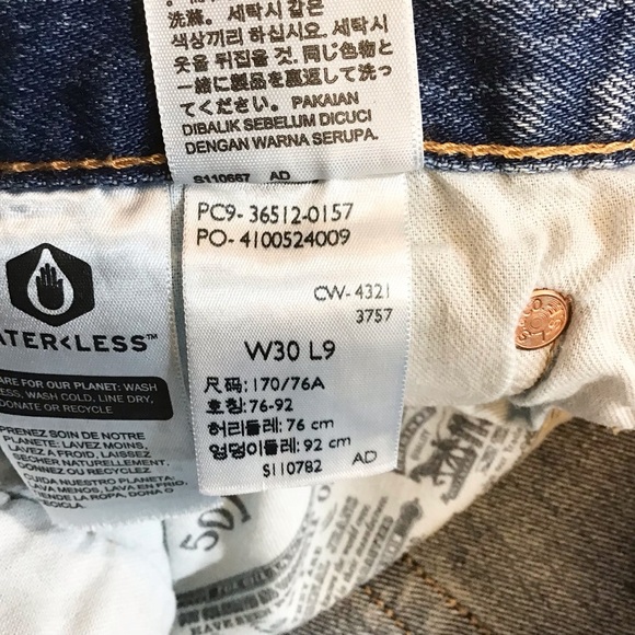Levi’s 501 W30 Men’s Denim 9” Shorts Distressed Button Fly 36512-0157 - Picture 8 of 9